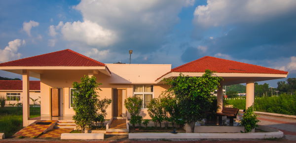 Places to Stay Near Medaram - harithagrand
